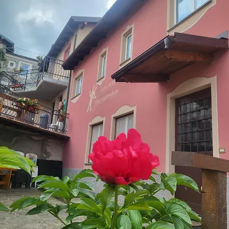 La Del Maggiociondolo Penzion